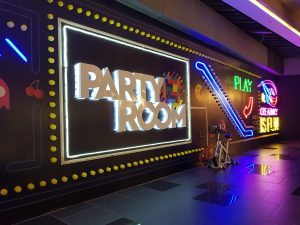 Read more about the article How to Create a Party Room in Your Home